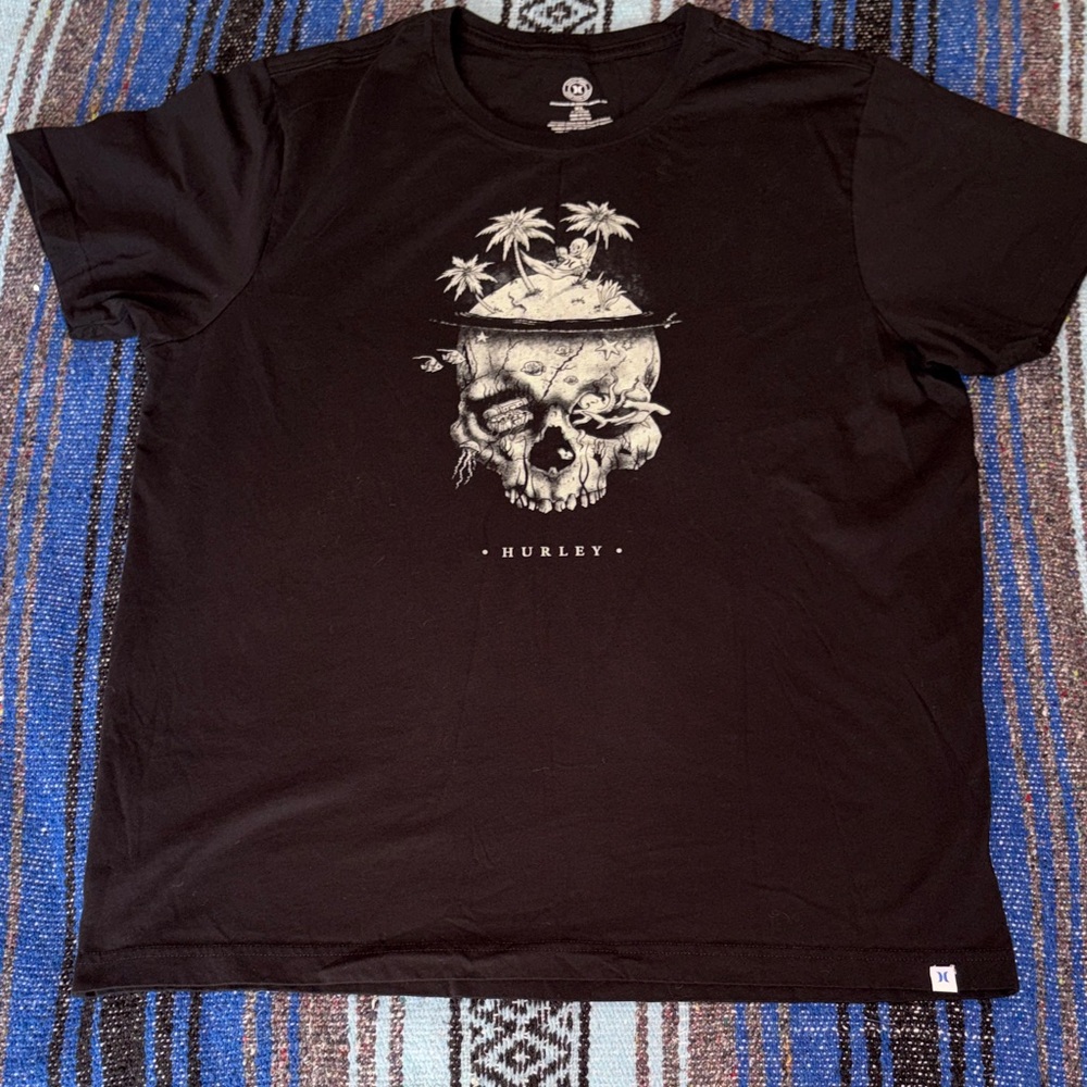 Hurley Skull Tee Shirt